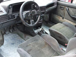 Opel Kadett sisältä